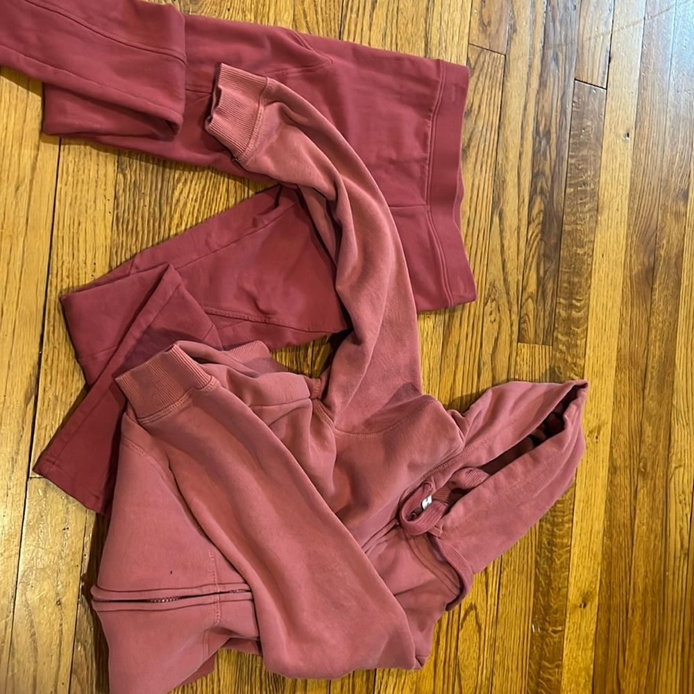 Track sweat suit